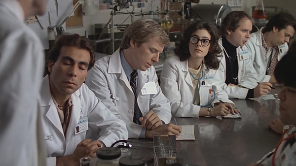 Молодость, больница, любовь (Young Doctors in Love, 1982)
